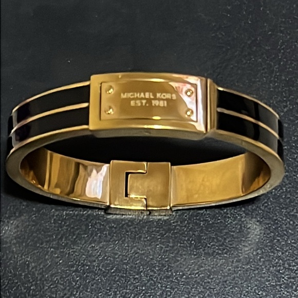 Micheal Kors Gold w Black Enamel Hinge Logo Statement Runway Screw Bracelet - Picture 6 of 13